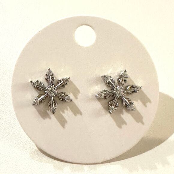 Silver Plated Rhinestone Snowflake Earrings Christmas - Picture 1 of 1